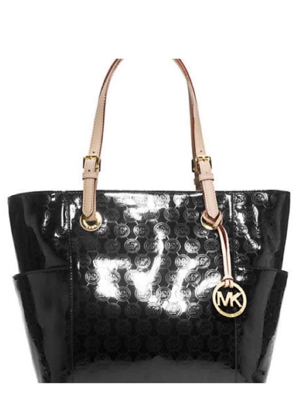 MICHAEL KORS JET SET TOTE- black